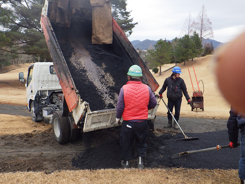 三田ゴルフクラブ 様 カート道 舗装工事-施工事例 深谷工務店